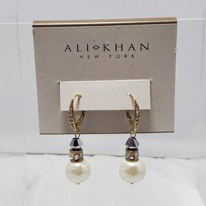 Ali Khan glass pearl with rhinestone dangle earring